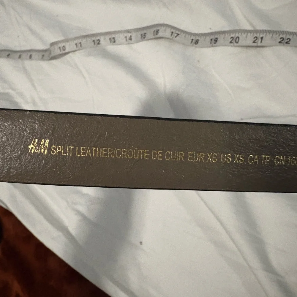 H&M Taupe Leather Belt - Picture 3 of 3
